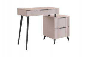 КАТРИН Стол туалетный в Златоусте - zlatoust.mebel24.online | фото